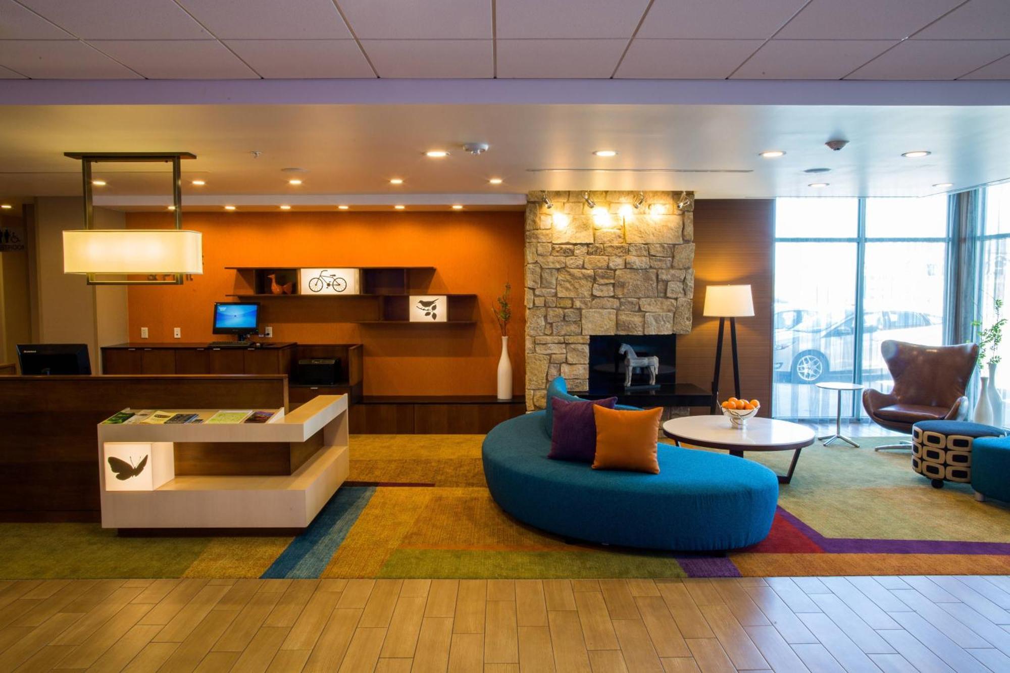 Fairfield Inn & Suites By Marriott Lincoln Southeast Εξωτερικό φωτογραφία