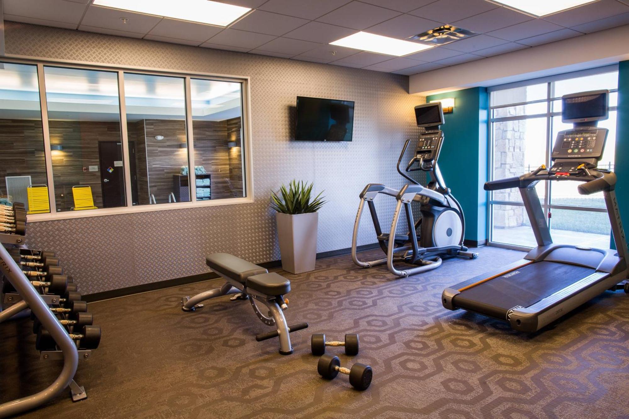 Fairfield Inn & Suites By Marriott Lincoln Southeast Εξωτερικό φωτογραφία