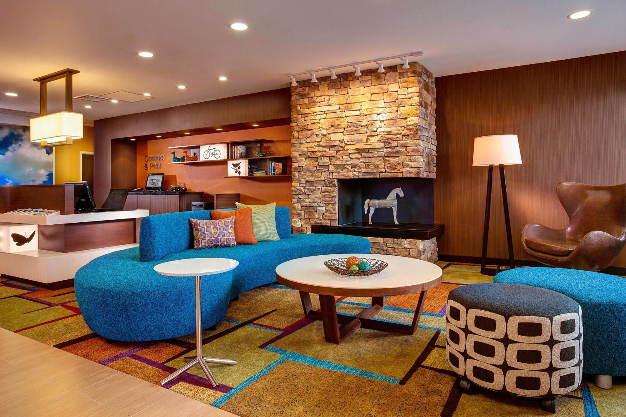 Fairfield Inn & Suites By Marriott Lincoln Southeast Εξωτερικό φωτογραφία