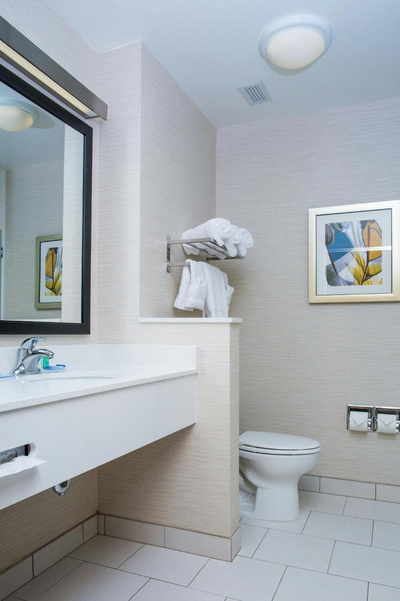Fairfield Inn & Suites By Marriott Lincoln Southeast Εξωτερικό φωτογραφία